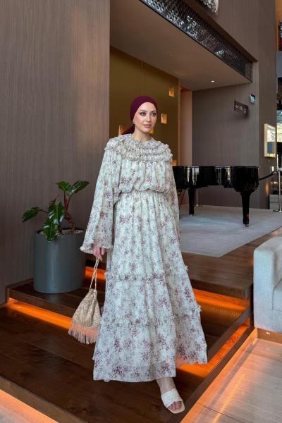 Cansın Etekli Takım Kırmızı