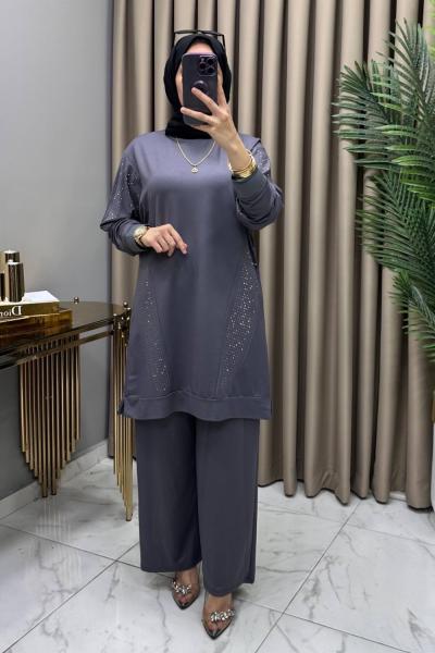 Hanımeli Taşlı Takım Füme Gri