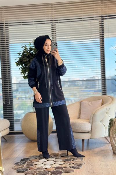 02-2676 Omuz Paça Ve Kol Ucu Kapitoneli Kaban Siyah