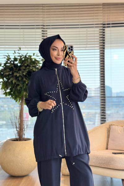 14447 Önü Büyük Yıldız Nakışlı Fermuarlı Takım Lacivert