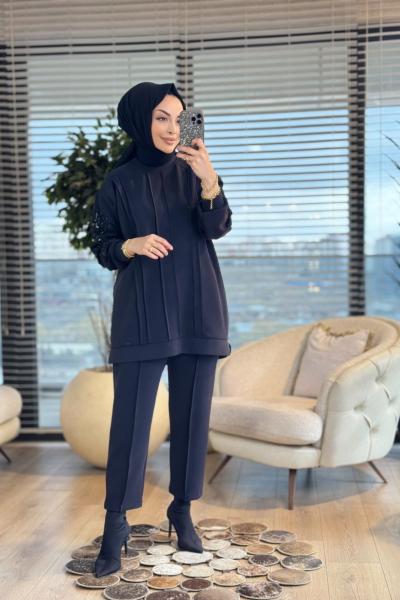 1447 Kolları Pul Payet İşlemeli Takım Siyah