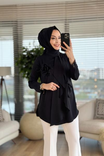 15-1030 Yaka Fular Parçalı Bluz Siyah