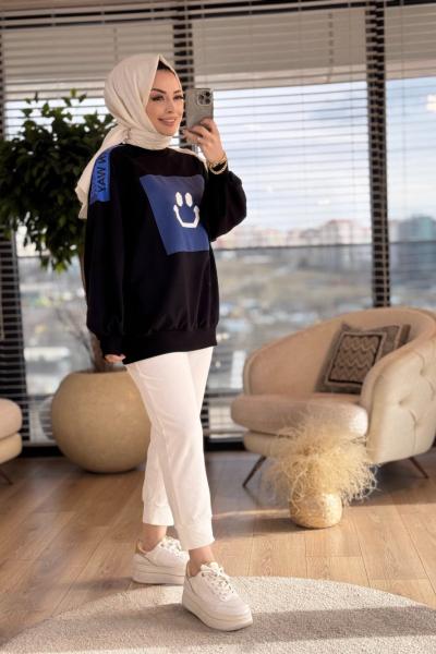 20623 Sol Omuzu Yazılı Sweat Siyah  İndigo