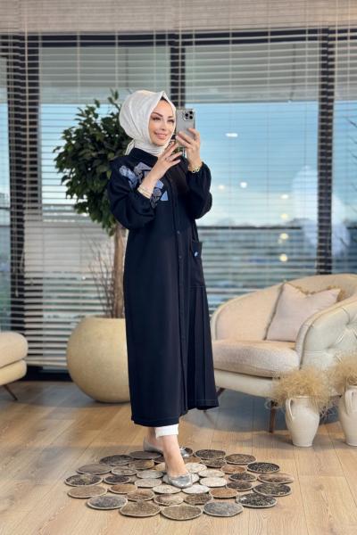 2216 Sol Göğsü Geometrik Desenli Kap Siyah