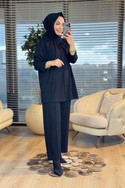 22813 Önü Nervür Dikişli Takım Siyah