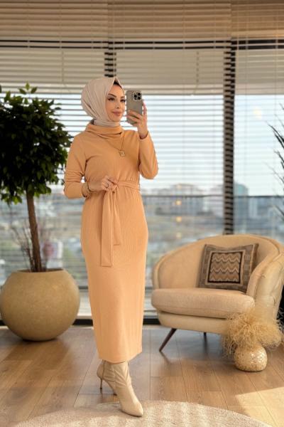 29119 Kendinden Kemerli Boğazlı Elbise Bej