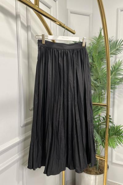 35138 Kırışık Etek Siyah