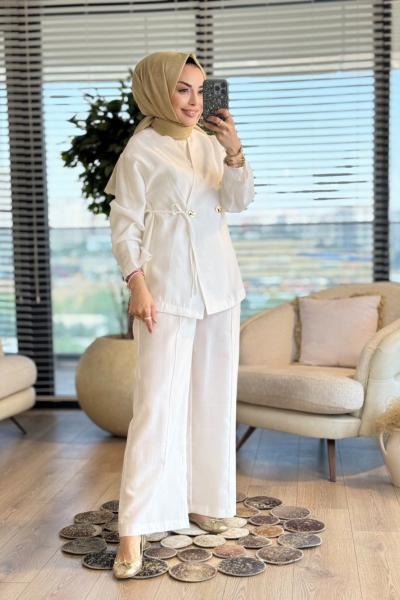 35497 Kruvaze Metal Düğmeli Pantolonlu Takım Ekru