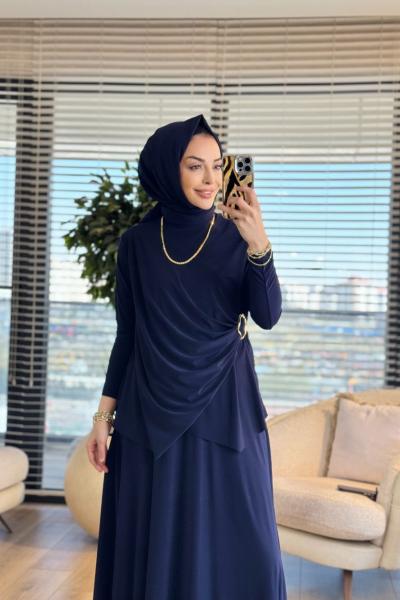 4226 Yanı Toka Büzgülü Etekli Takım Lacivert