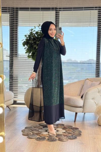 496 Ön Taşlı Simli Şifon Elbise Zümrüt