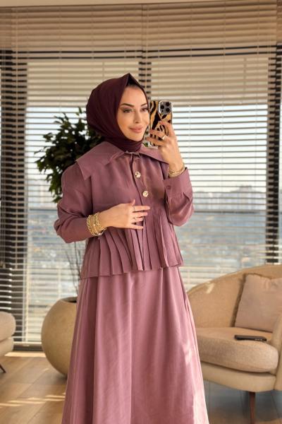 7457 Pileli Gold Düğmeli Etekli Takım Mürdüm