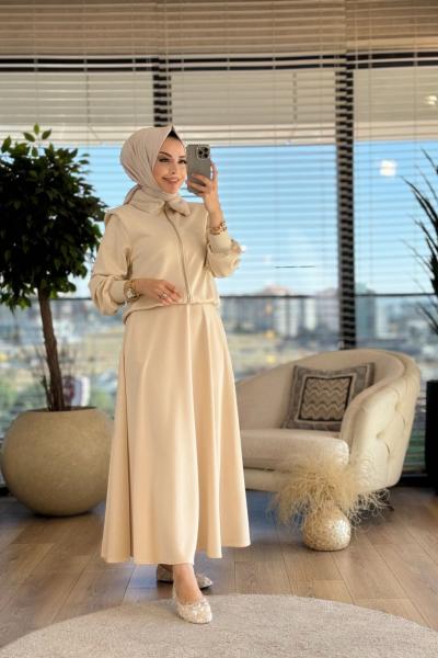 8447 Yaka Kürklü Ön Fermuarlı Takım Bej
