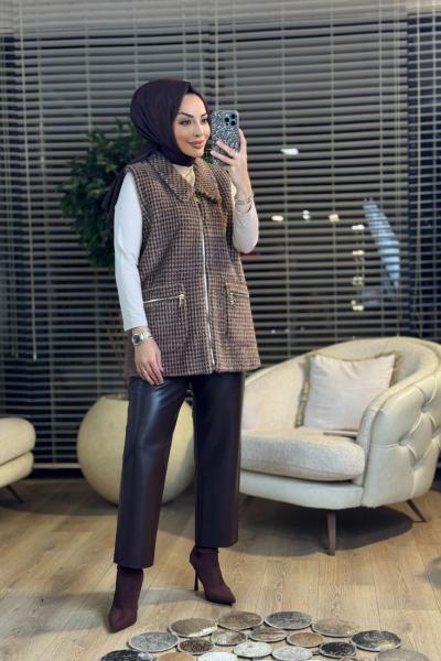 9036 Yaka Detaylı Cebi Fermuarlı Angora Yelek Kahve