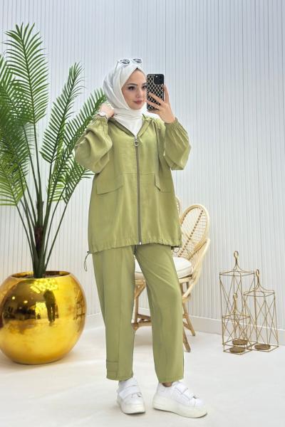 Tuğsem Tesettür Takım Yeşil Yeşil